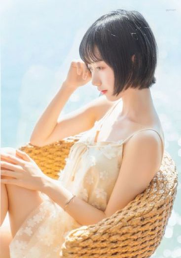 美女打扑克免费网站_1080神马在线观看