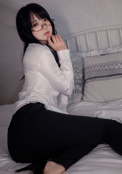 埃罗芒阿老师_无删减在线播放