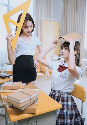 与爱同居_BD英语高清在线观看