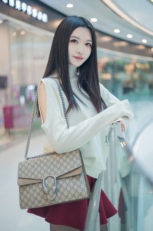 老师好紧开裆蕾丝内裤女_超清版蓝光版中文字幕包