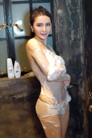 宝贝胸罩脱了让我揉你的胸电影_BD韩语在线观看