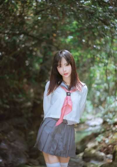 少女遇阿姨_BD国语完整在线观看