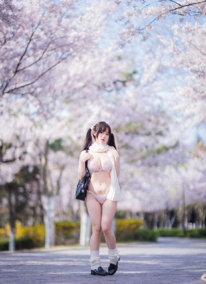 梦想成为魔法少女动漫_720日本电影免费